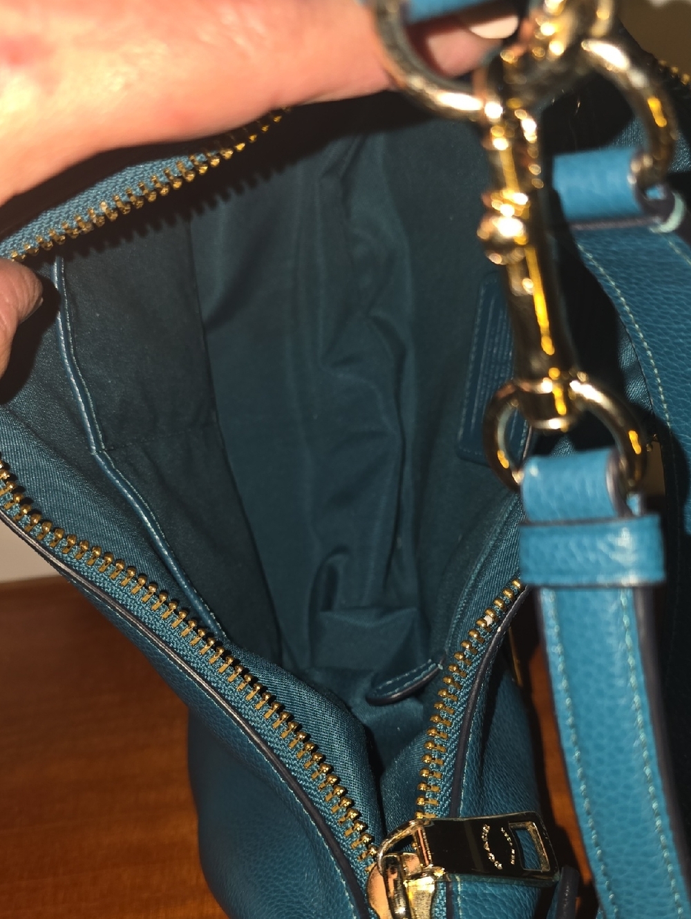 Coach Hadley  Teal Blue Hobo Shoulder / Crossbody - Picture 10 of 12